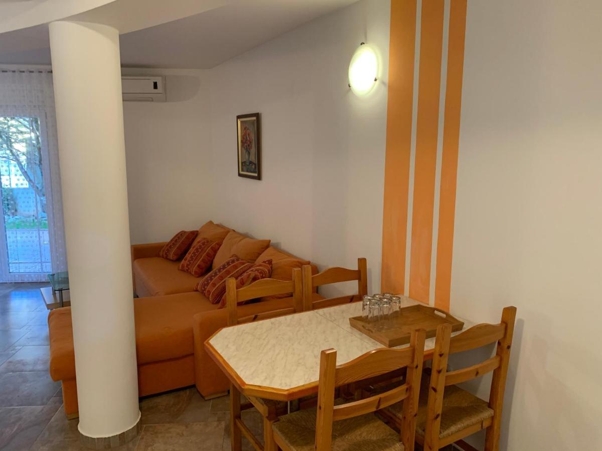 Villa Istriana Ližnjan Εξωτερικό φωτογραφία