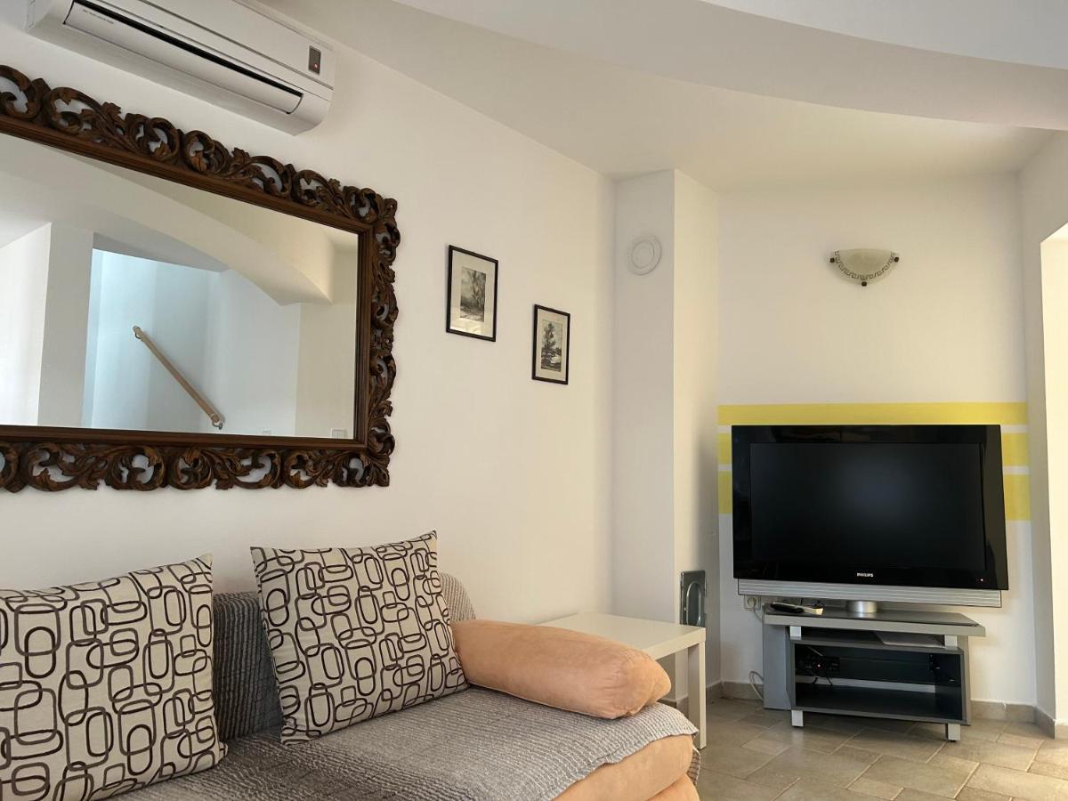 Villa Istriana Ližnjan Εξωτερικό φωτογραφία
